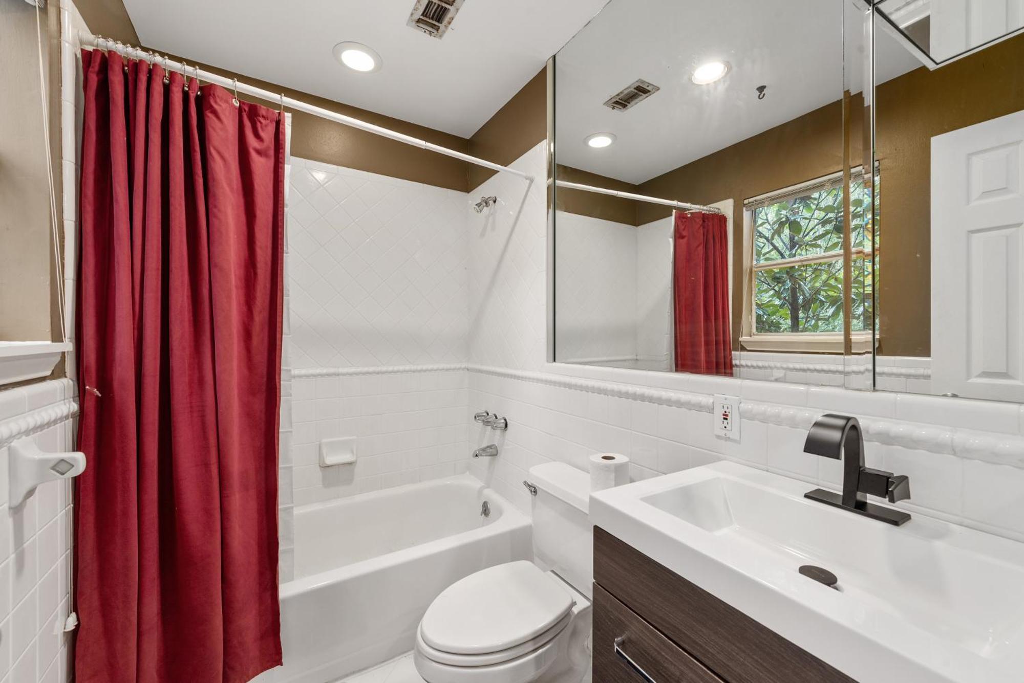 Boho-Inspired Haven With Free Park Apartment Houston Exterior photo